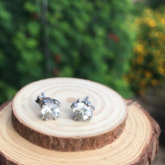 Cambodian Zircon Sterling Silver Earrings Natural Gemstones Studs - Picture 14 of 16